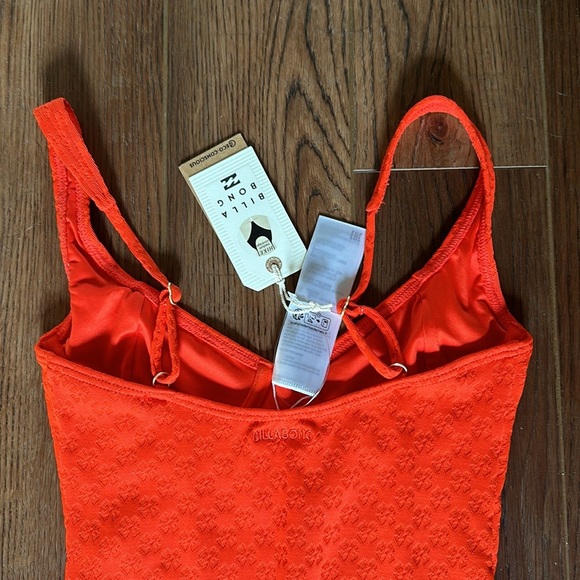 Billabong Good Vibes Emma Red One Piece Small - Picture 12 of 17
